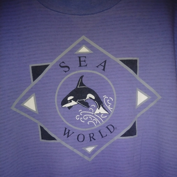 Vintage Sea World Rare Tee Shirt - Picture 3 of 4